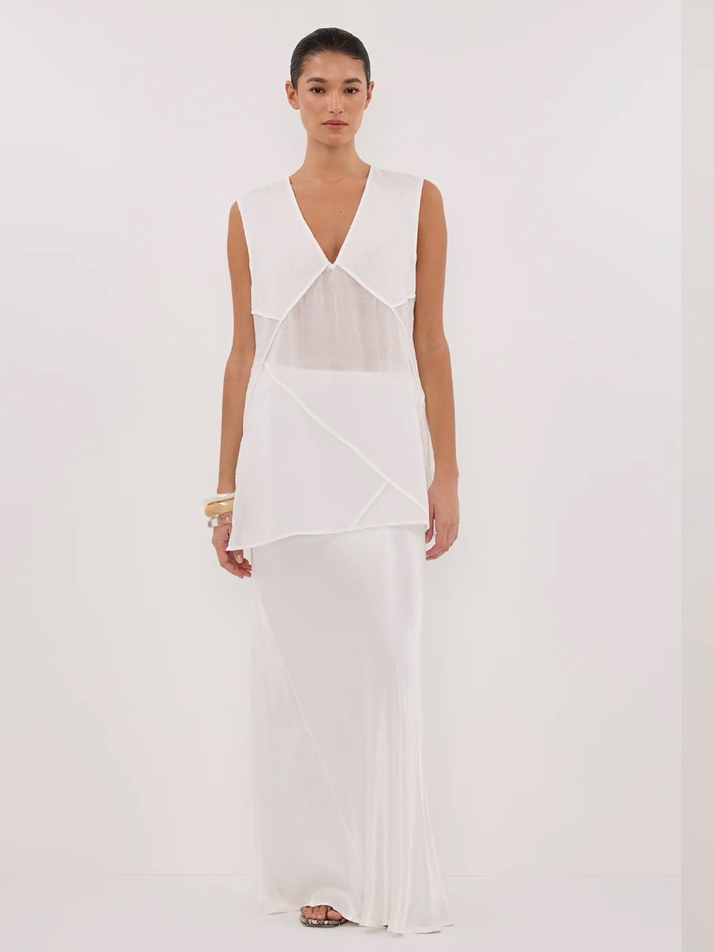 Dissh Carmel White Ramie V Neck Top